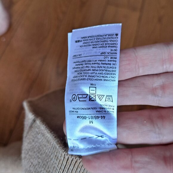 Men's Gap Merino Wool Turtleneck - Size M - Picture 4 of 4